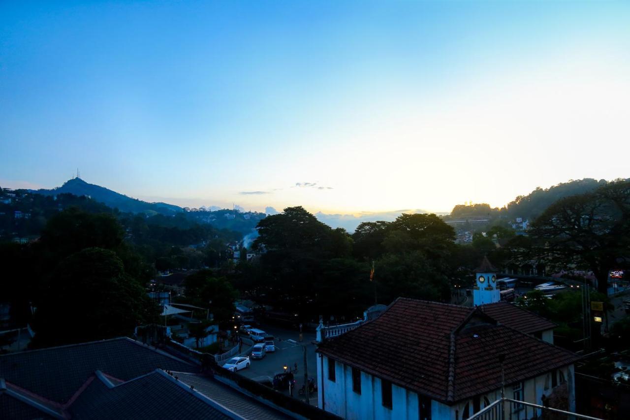 Kandy Tower Inn Exterior foto