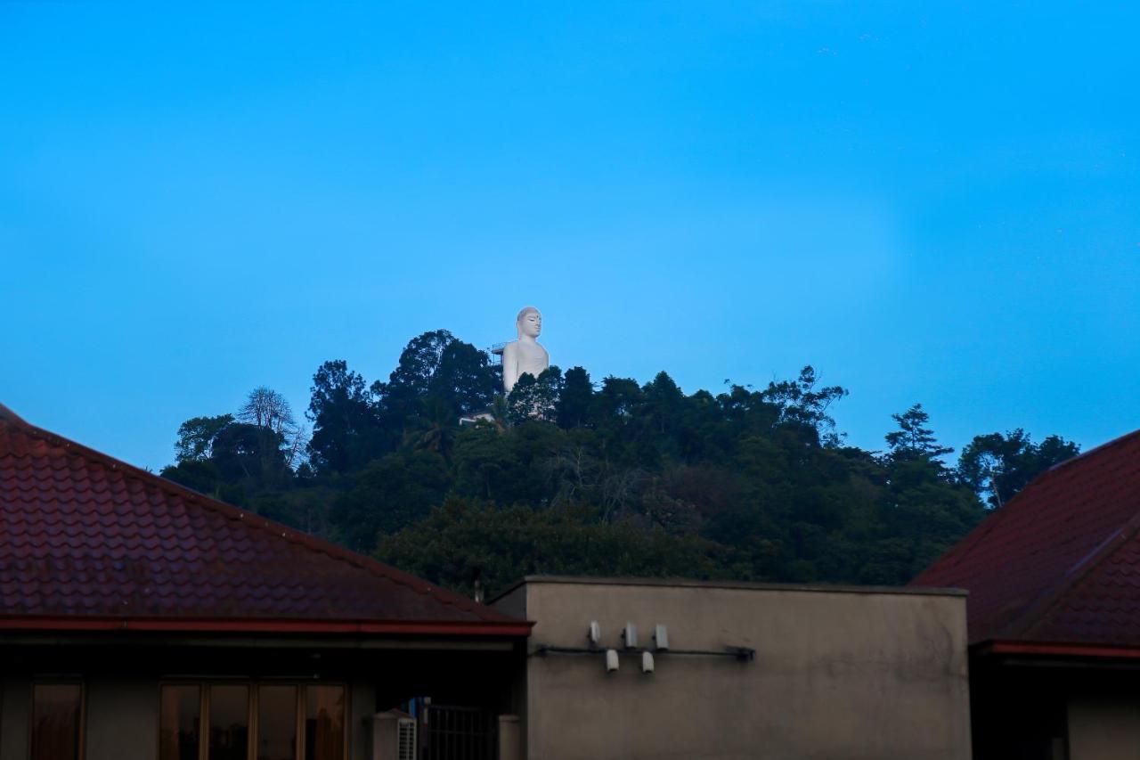 Kandy Tower Inn Exterior foto