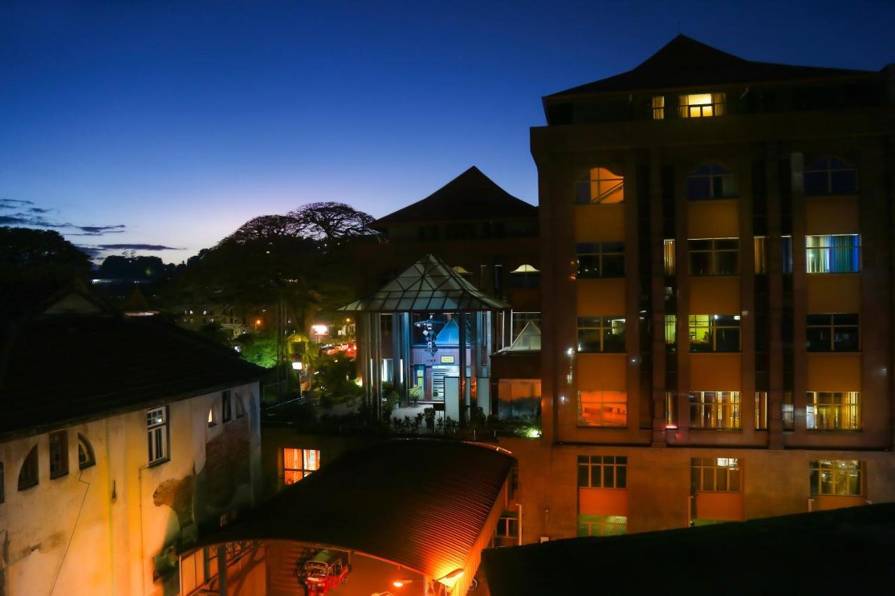 Kandy Tower Inn Exterior foto